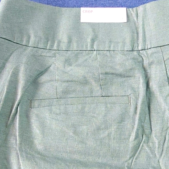Linen, cropped, petite pants. - Picture 11 of 14